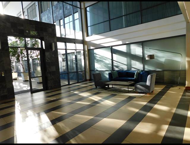 855M² OFFICE TO LET IN ILLOVO